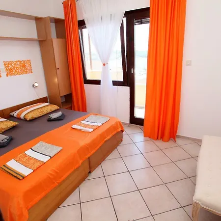 Pansion Ruza 3* Trogir