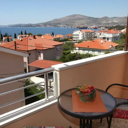 Pansion Ruza 3* Trogir